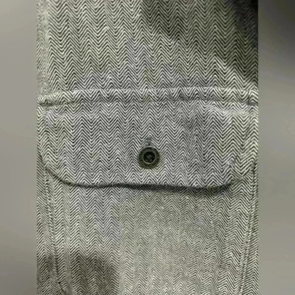 Prana Lybek Long Sleeve Button Front Casual Shirt Gray Mens Organic Cotton Small - Picture 3 of 10